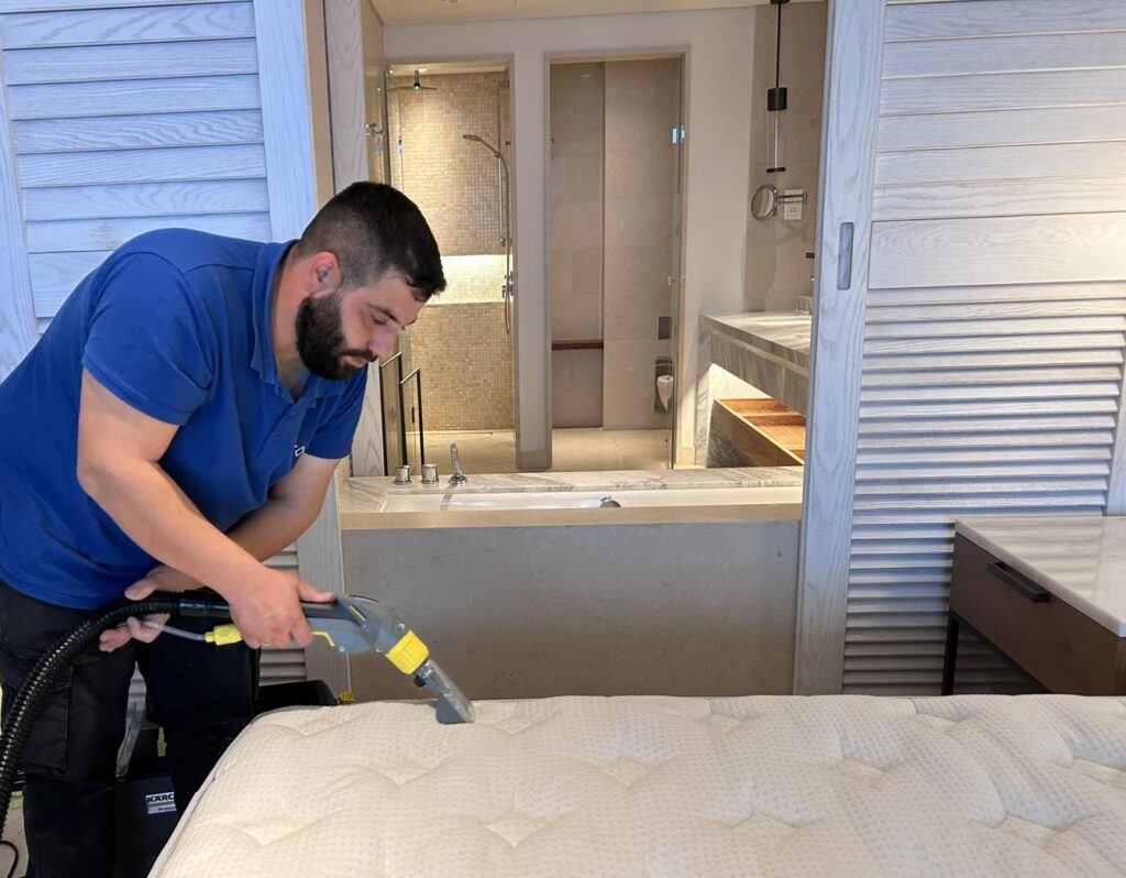Nettoyage de tous les matelas (bébé, latex, Queen, King) dans le Var