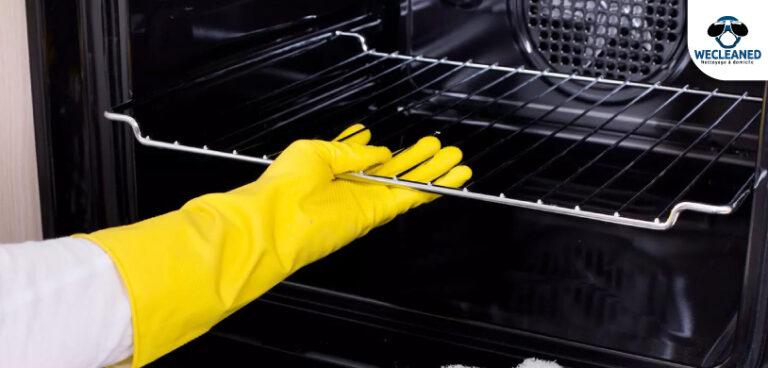 Comment nettoyer un four après pyrolyse?