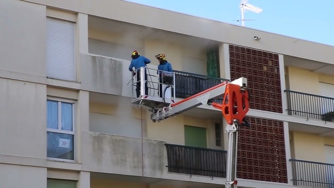 Nettoyage de façade d'immeuble à Paris